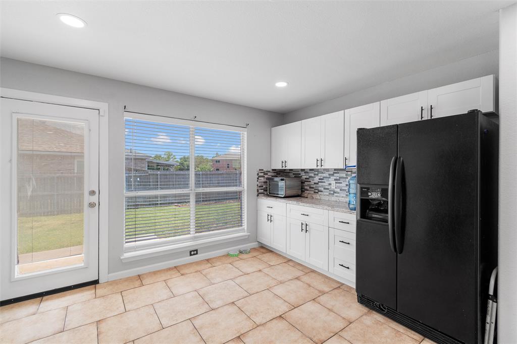 Hampton Place Burleson - Residential