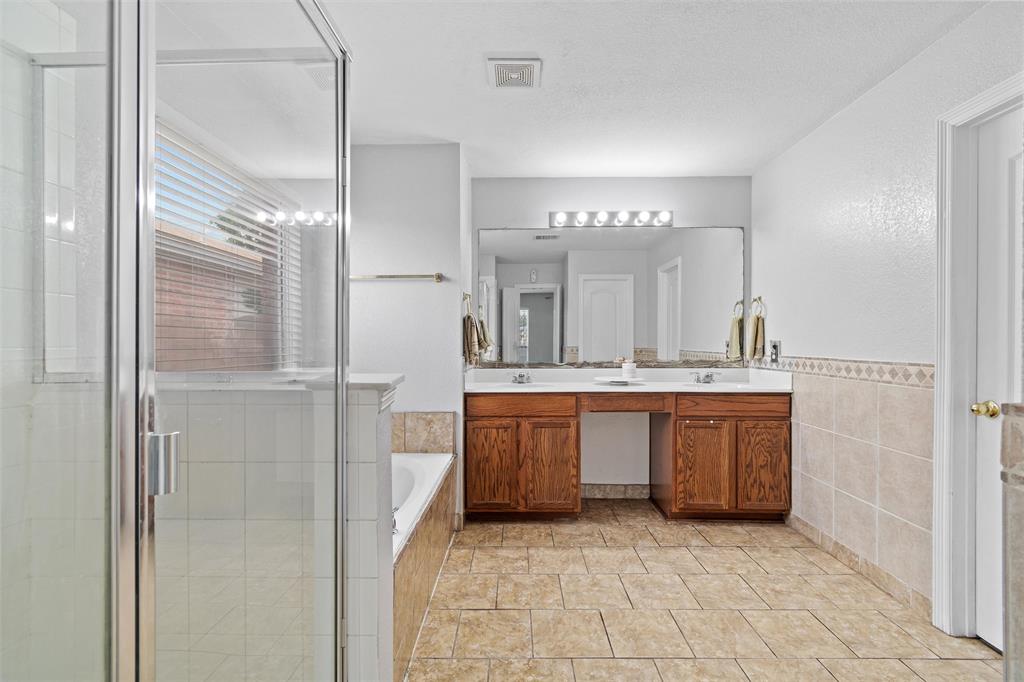 Hampton Place Burleson - Residential