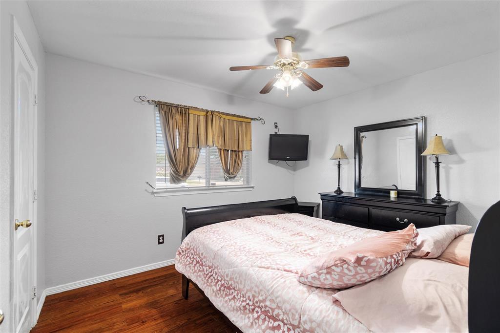 Hampton Place Burleson - Residential