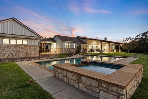 Photo of 2610 Fm 107, Gatesville, TX 76528 (MLS # 21397578)
