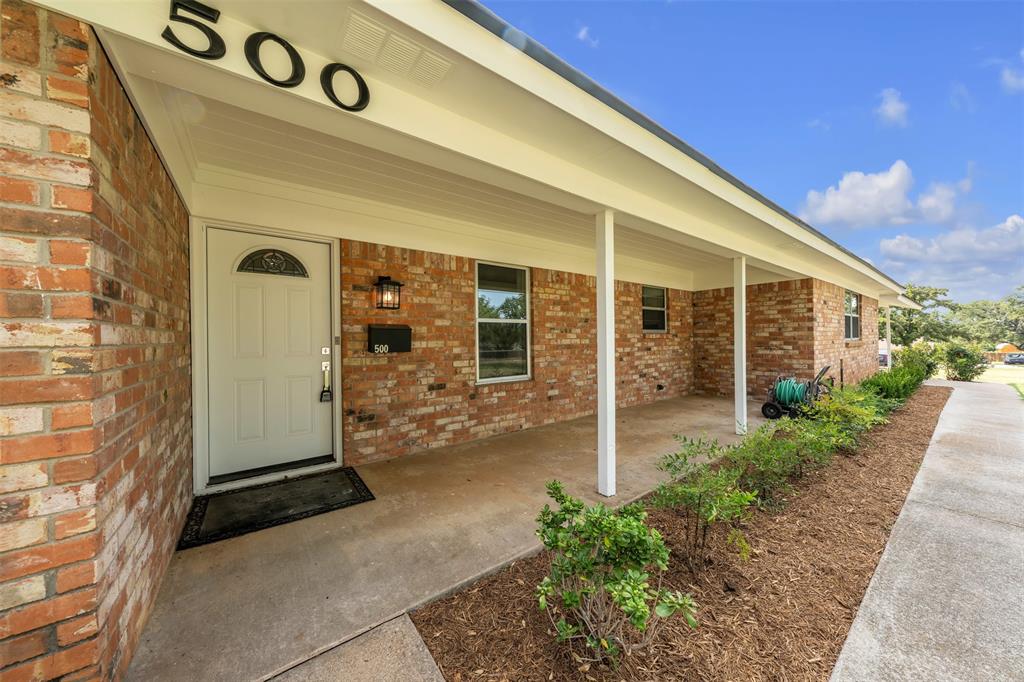 500 Curtis Road