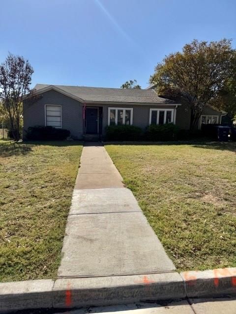 Property photo of 3567 Norfolk Road, Fort Worth, TX 76109