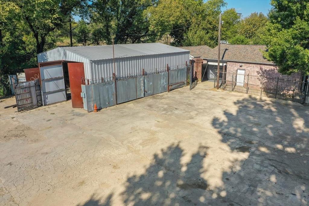 Henry Starlin - Commercial Lease