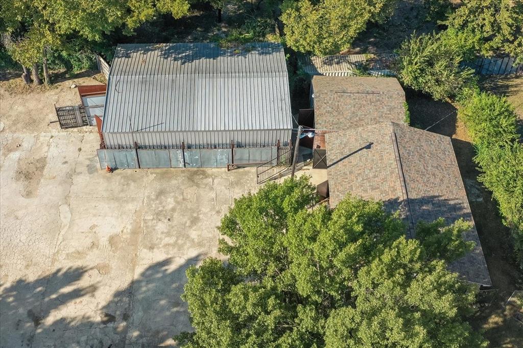 Henry Starlin - Commercial Lease