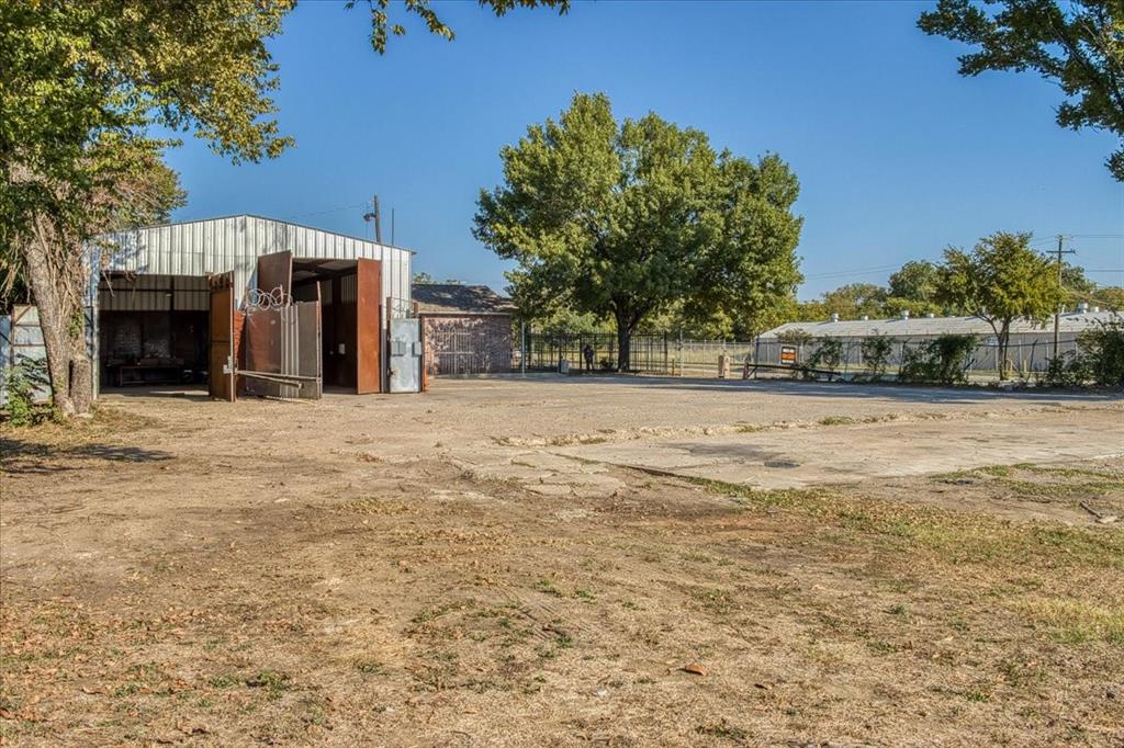 Henry Starlin - Commercial Lease