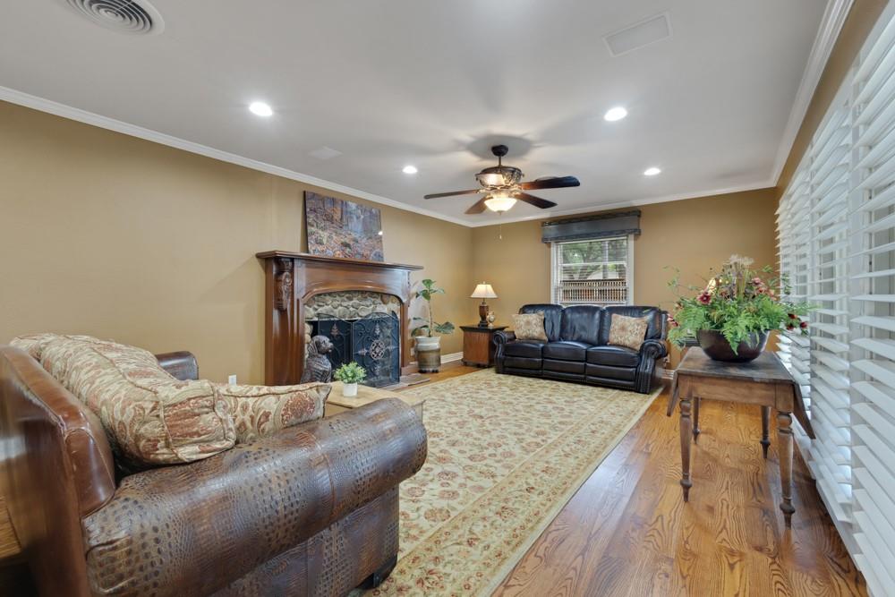 Henry King Add - Residential