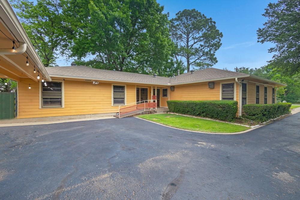 Henry King Add - Residential