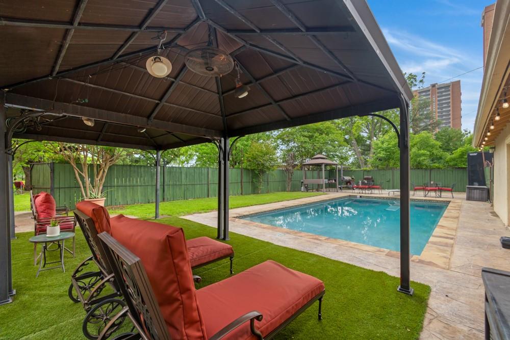 Henry King Add - Residential