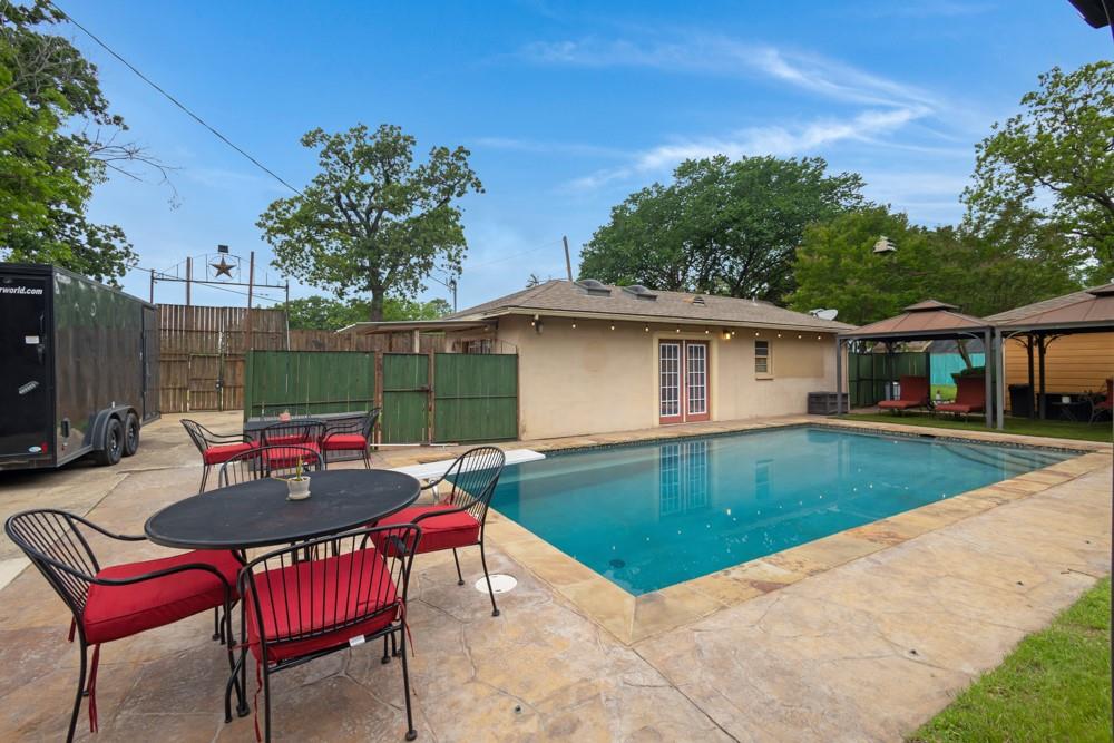 Henry King Add - Residential