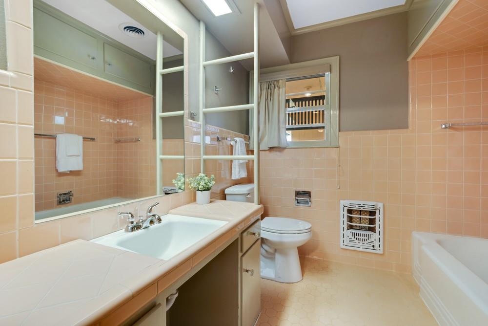 Henry King Add - Residential