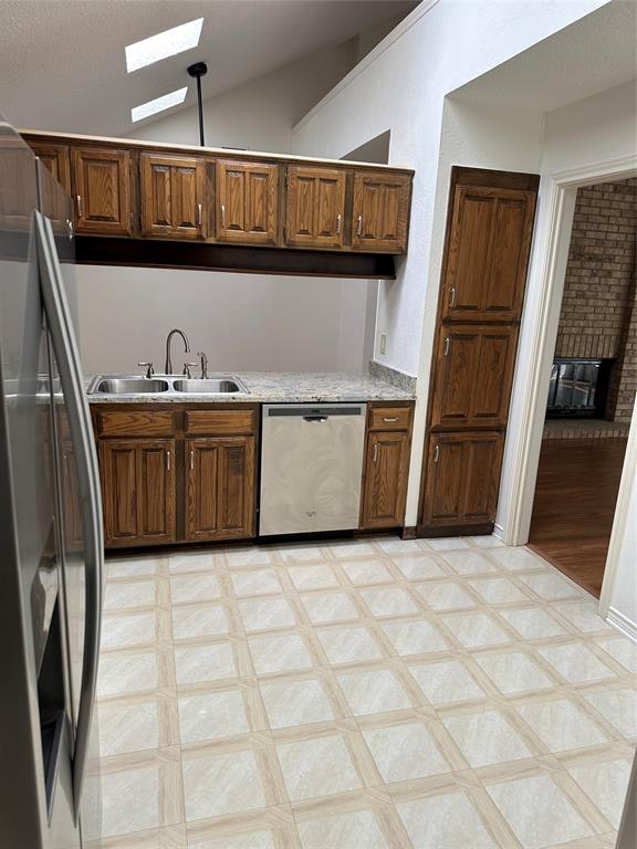 Hilltop Square Ph 2 - Residential Lease