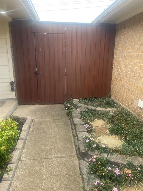 Hilltop Square Ph 2 - Residential Lease