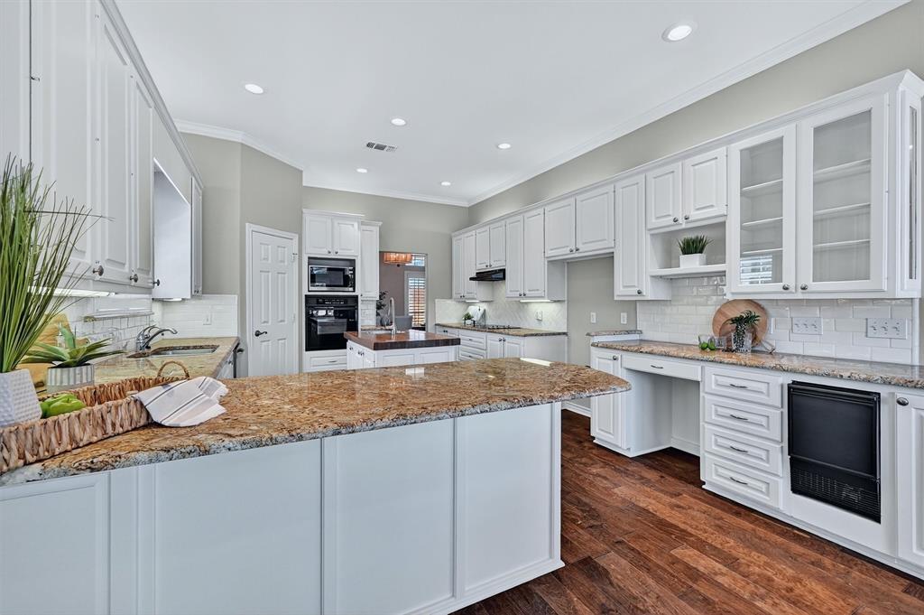 Lake Kiowa - Residential