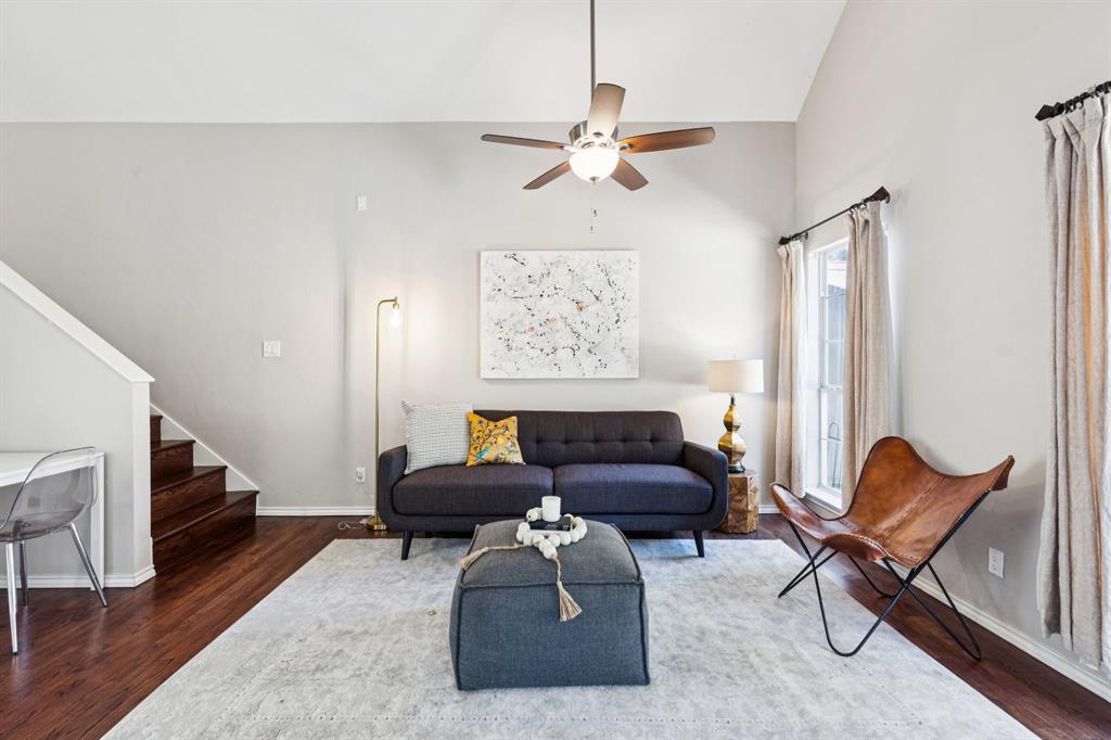 Lake Hlnds North Add - Residential