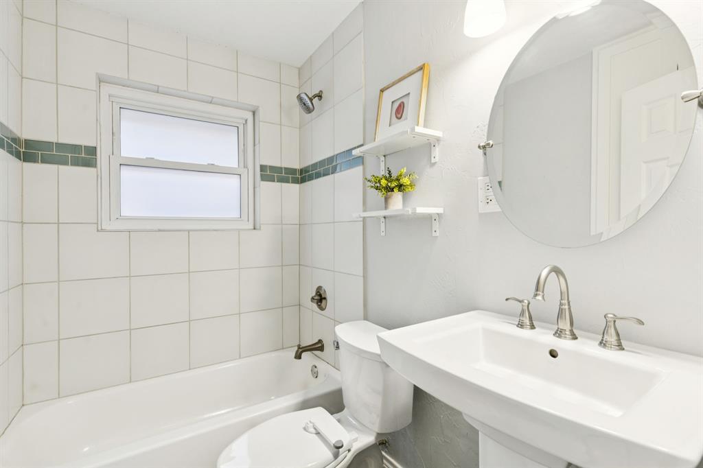 Lake Hlnds North Add - Residential