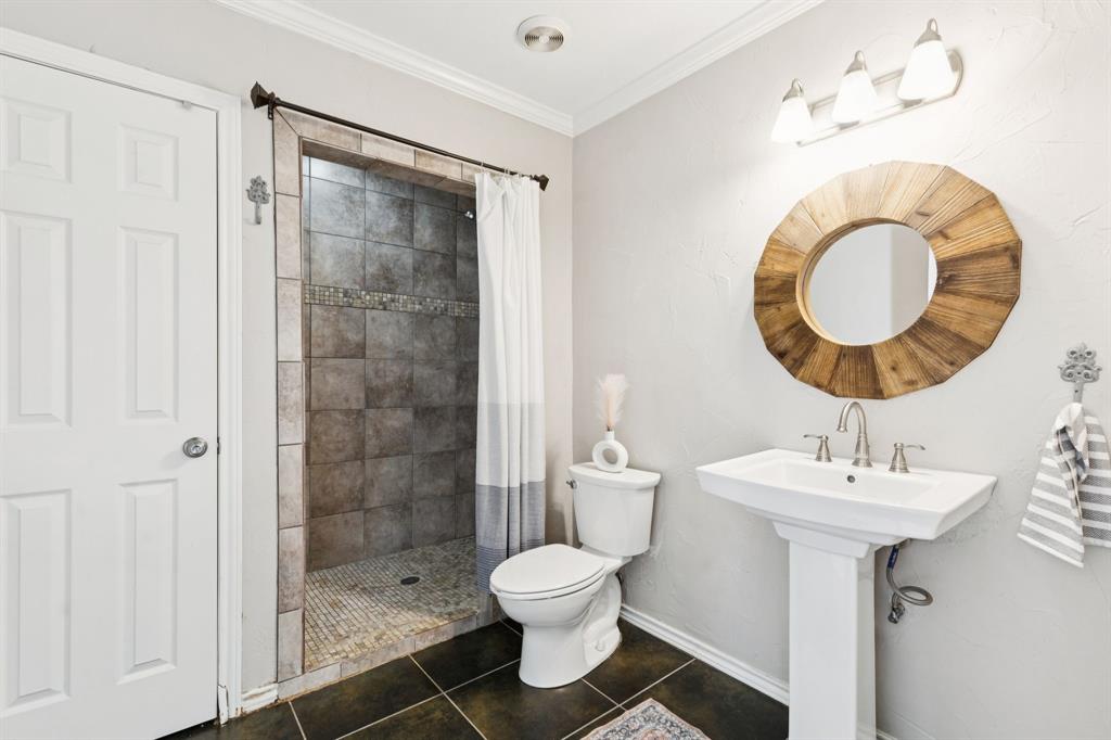 Lake Hlnds North Add - Residential