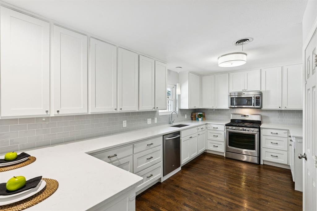 Lake Hlnds North Add - Residential