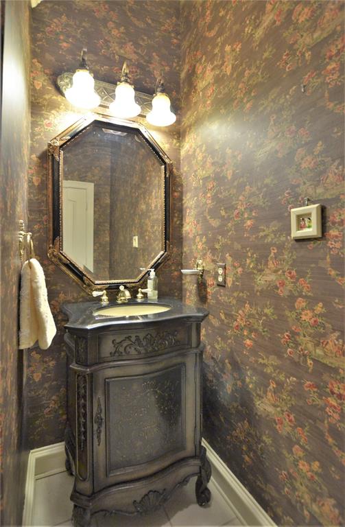 J Pineda - Residential