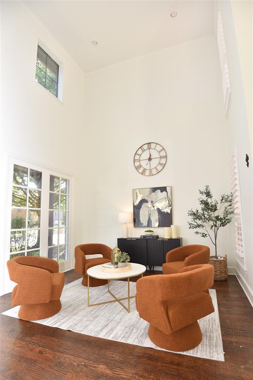 15964 Christopher Lane