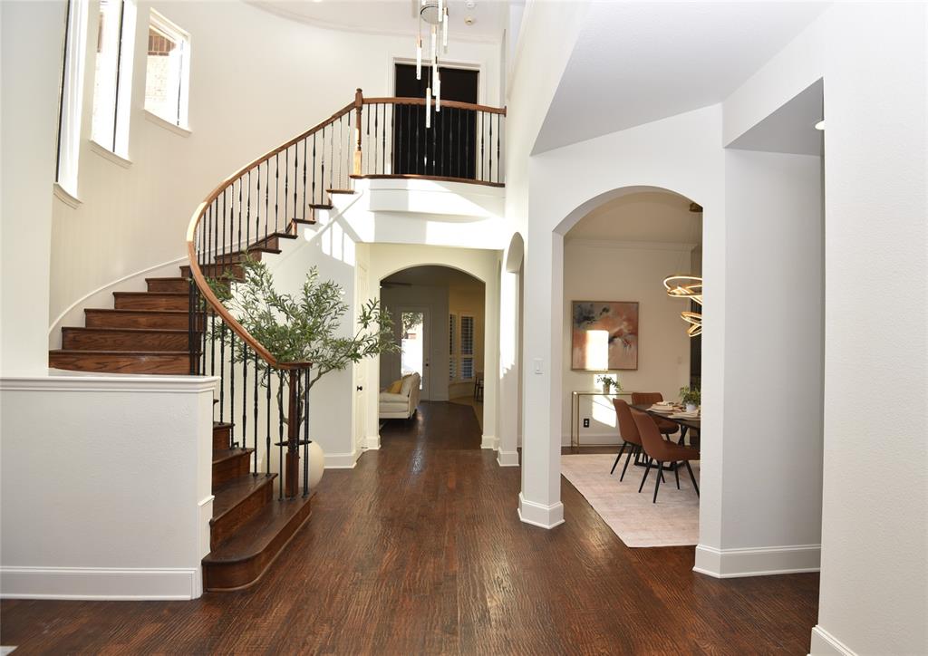 15964 Christopher Lane