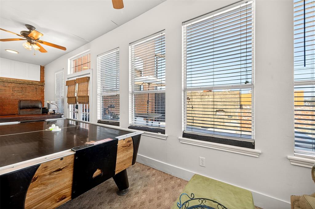 205 E Houston Street