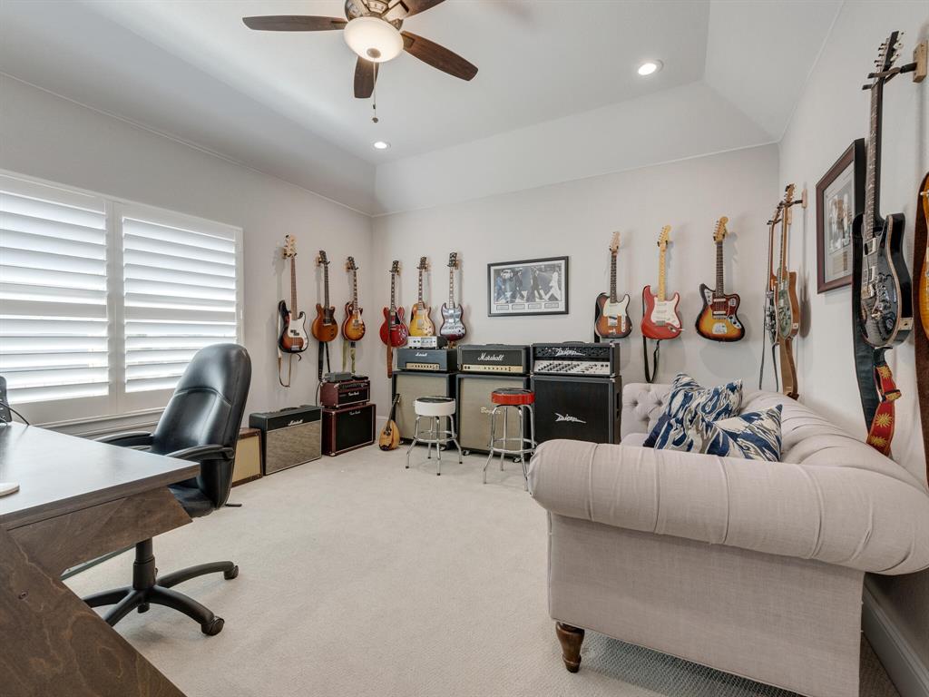 Carillon - Residential