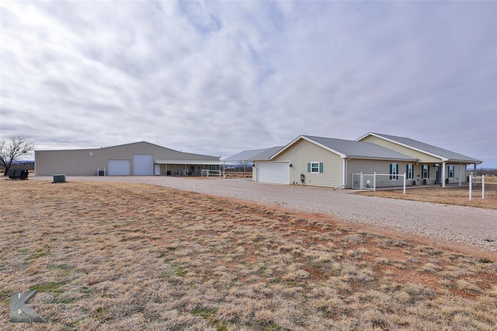 1098 E State Highway 36