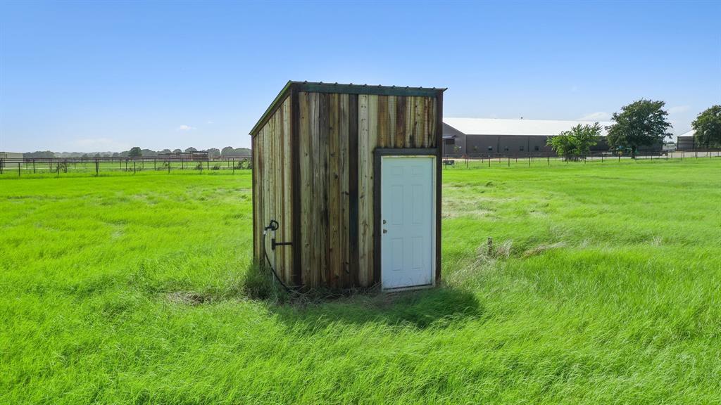 Alexander Edgar Surv Abst #171 - Land