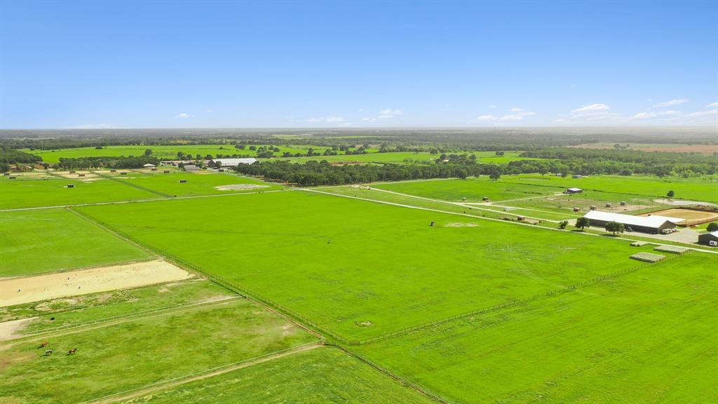 Alexander Edgar Surv Abst #171 - Land