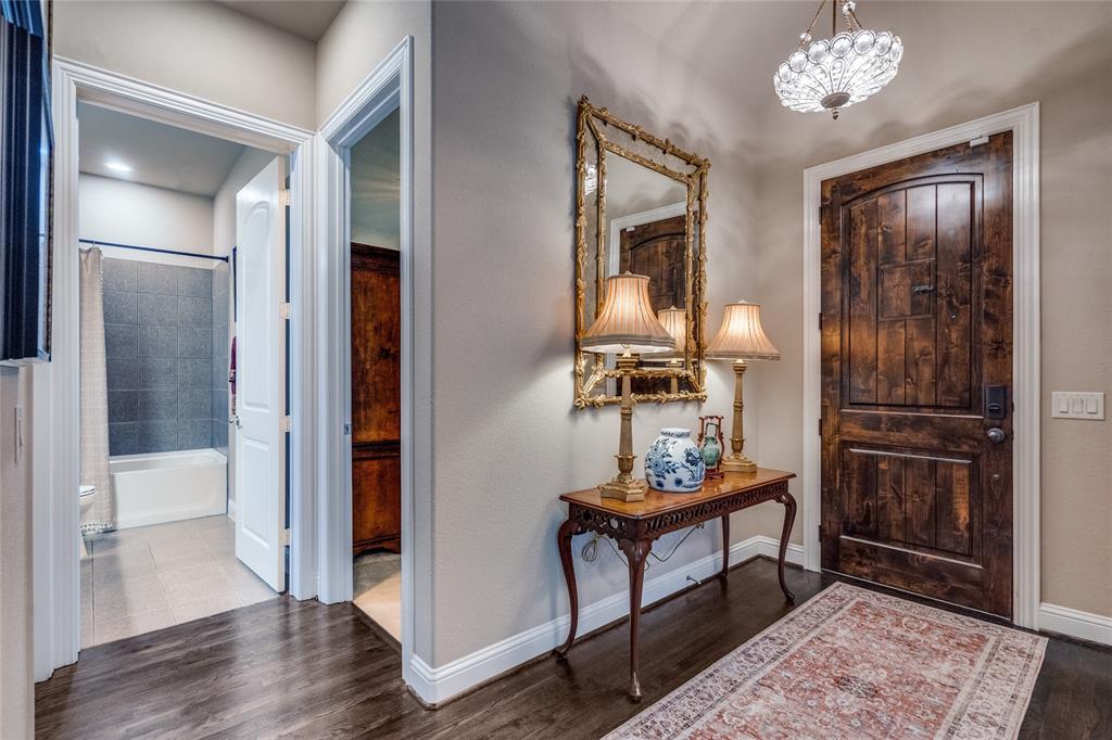 5413 Rowlett Creek Way