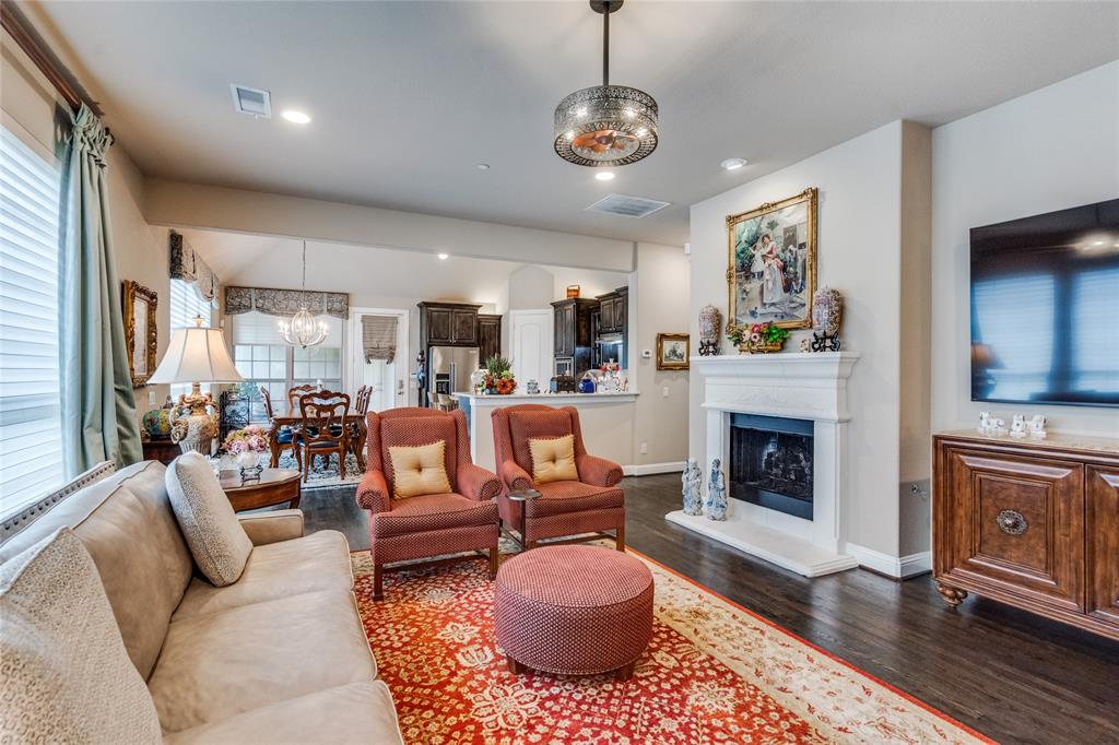 5413 Rowlett Creek Way