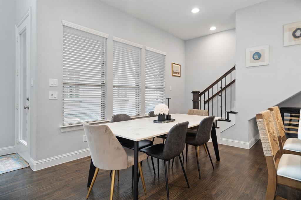 228 Skystone Drive