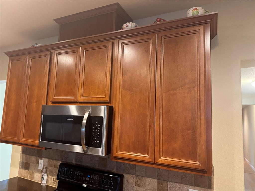 Oak Point Estates - Residential Lease