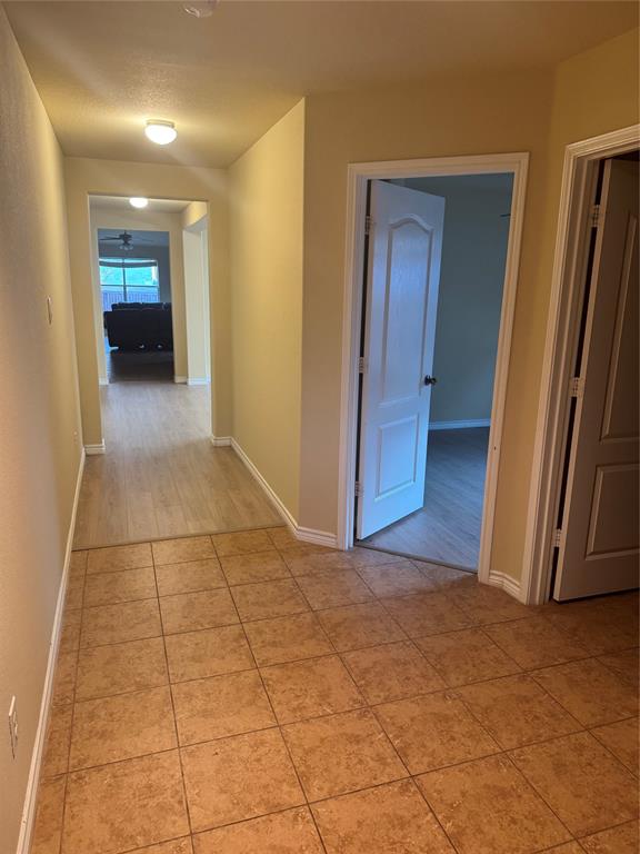 Oak Point Estates - Residential Lease