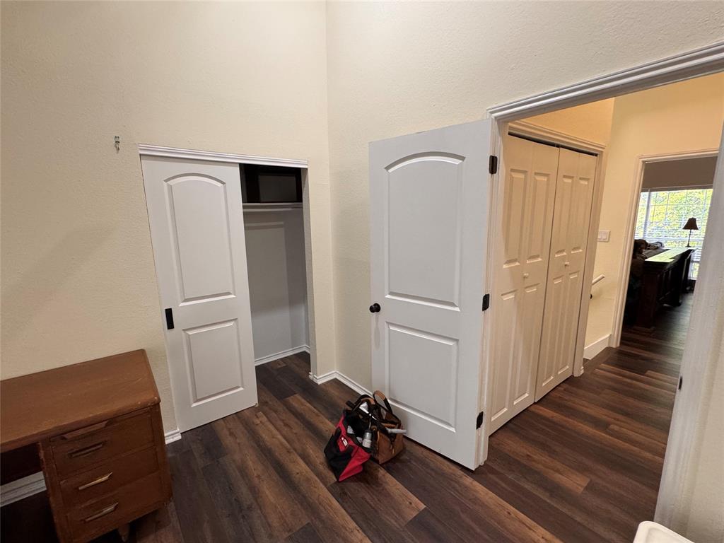 Wedglea Crk Condos - Residential Lease