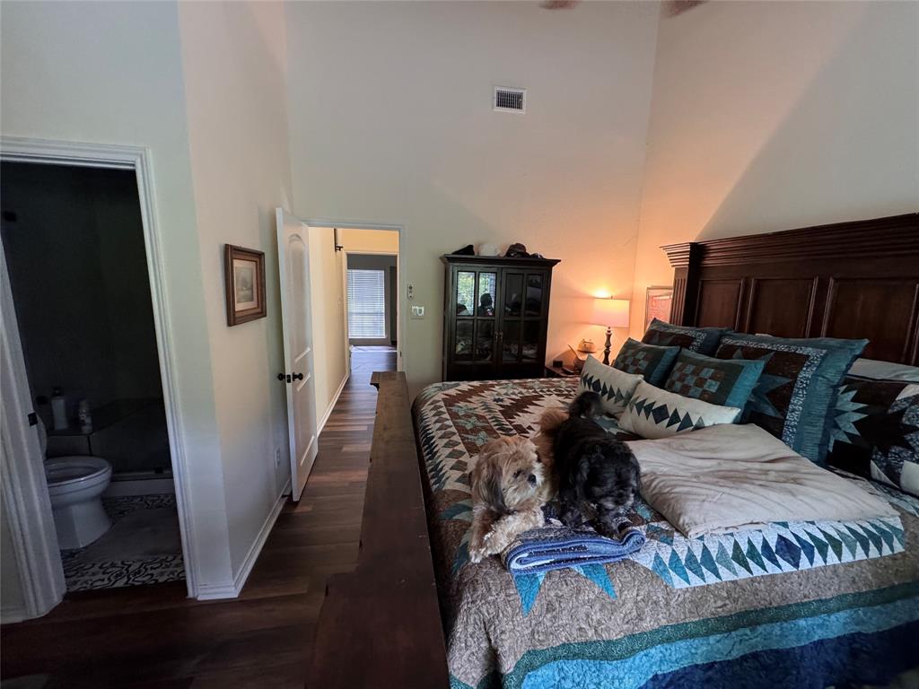 Wedglea Crk Condos - Residential Lease