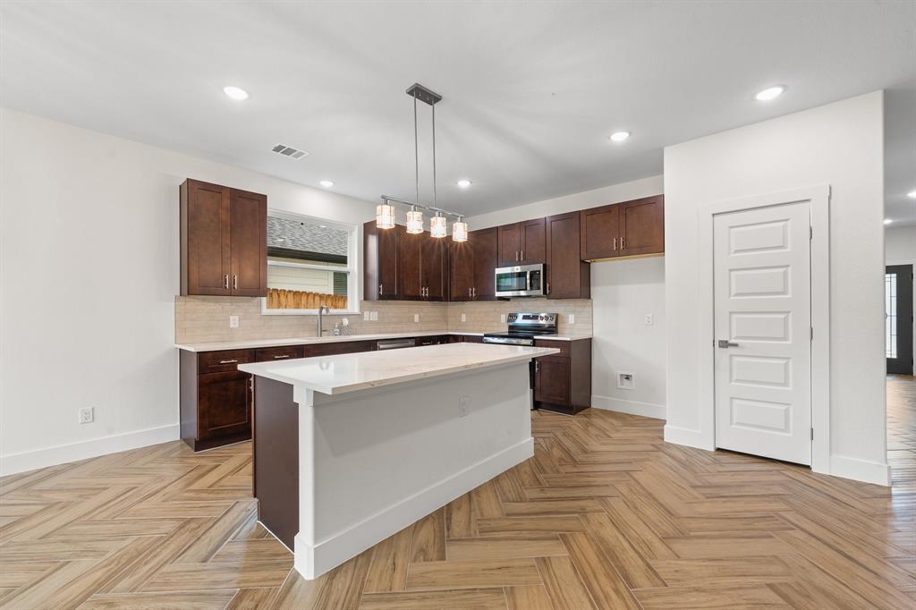Canyon Creek - Residential