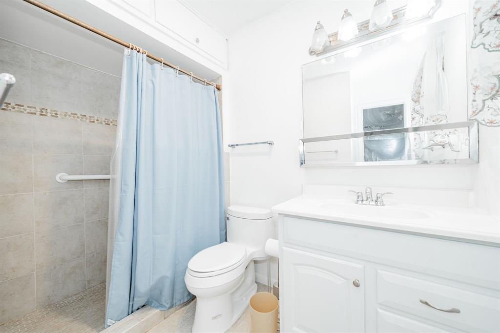 Crestview East 02 - Residential