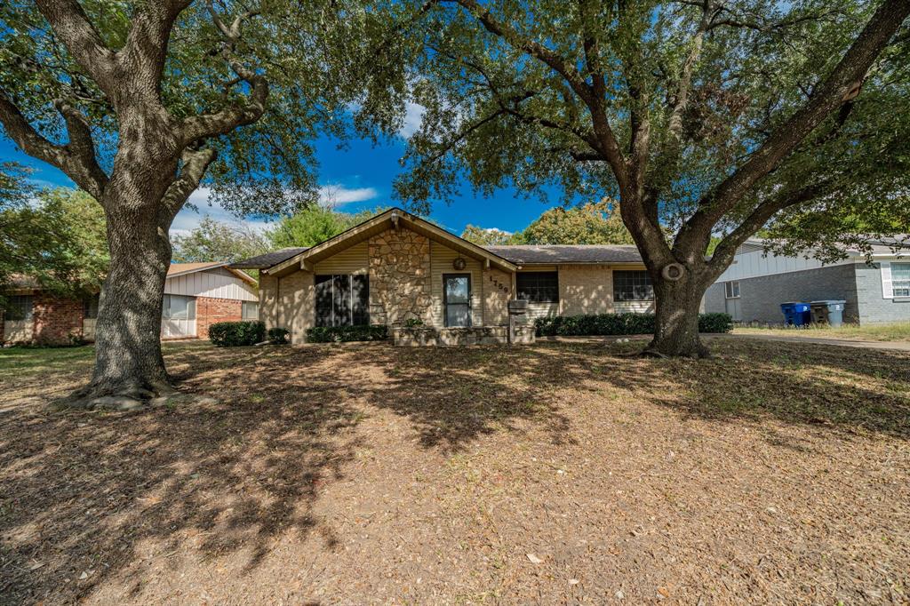 Crestview East 02 - Residential