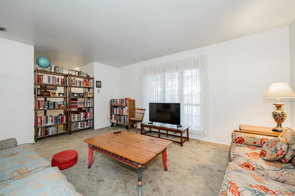 Crestview East 02 - Residential