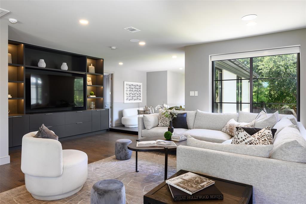 Roxbury Park Add - Residential