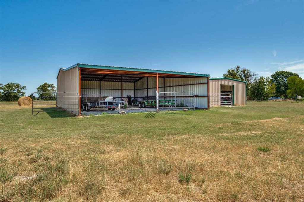 1552 County Road 2116