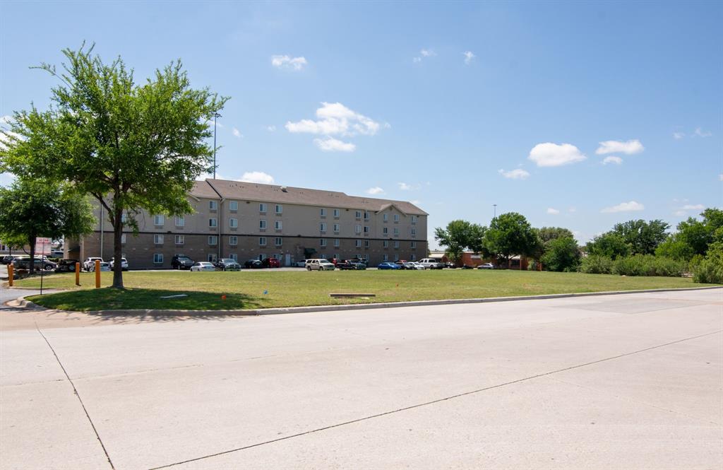 Value Place Hotel - Land