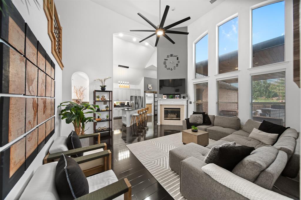 4726 Parkhaven Drive