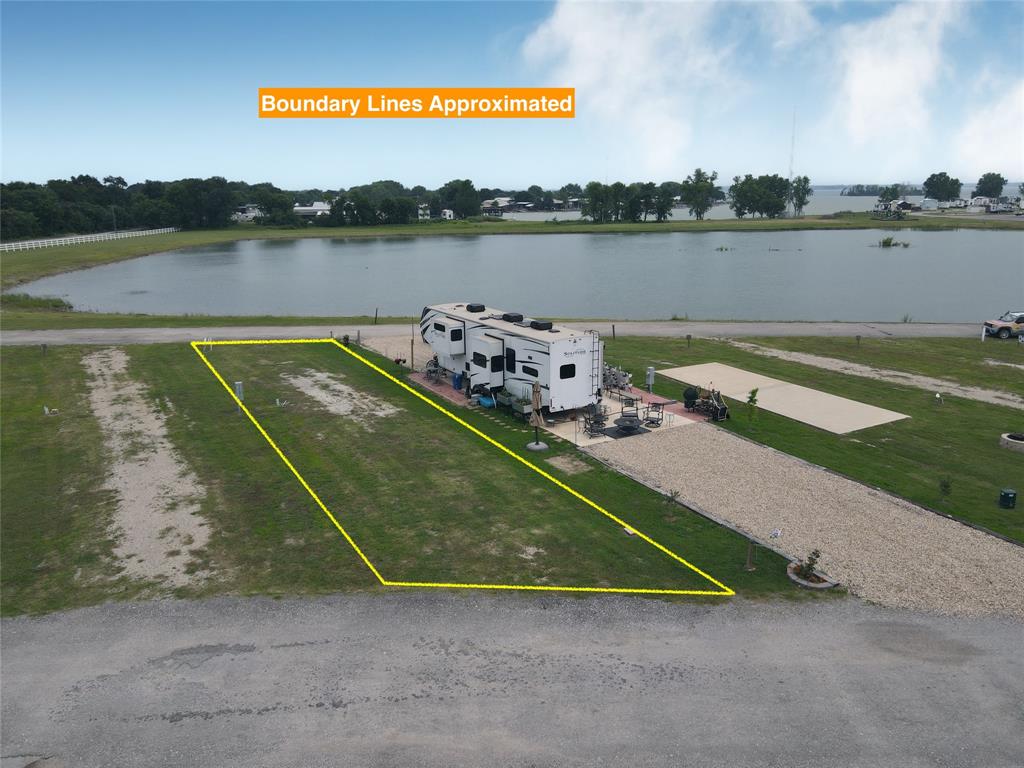 Peninsula Point - Land