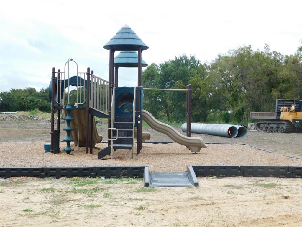 Peninsula Point - Land