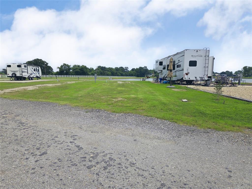 Peninsula Point - Land