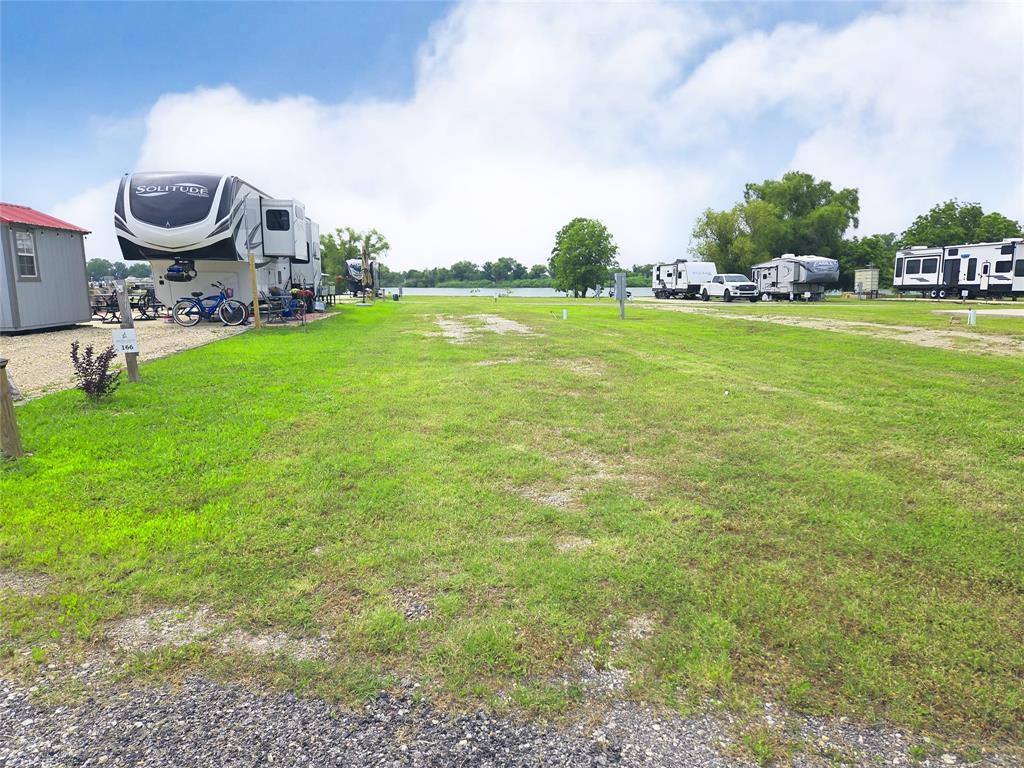 Peninsula Point - Land