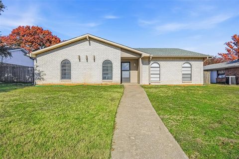 1519 Cherokee Trail Plano TX 75023