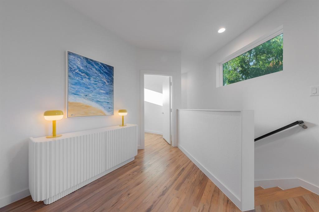 Hobbes - Residential